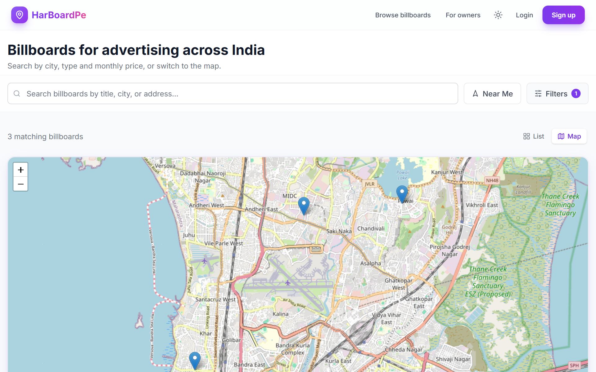 HarBoardPe billboard search filtered to Mumbai, showing three billboard pins on a street map